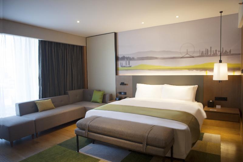 Holiday Inn & Suites Tianjin Downtown By Ihg,Tianjin Drum Tower,Joycity Shopping Mall,Tianjin Ancient Cultural Street,Haihe River,The Porcelain House,Convenient Access To Tianjin Binhai International Airport Extérieur photo